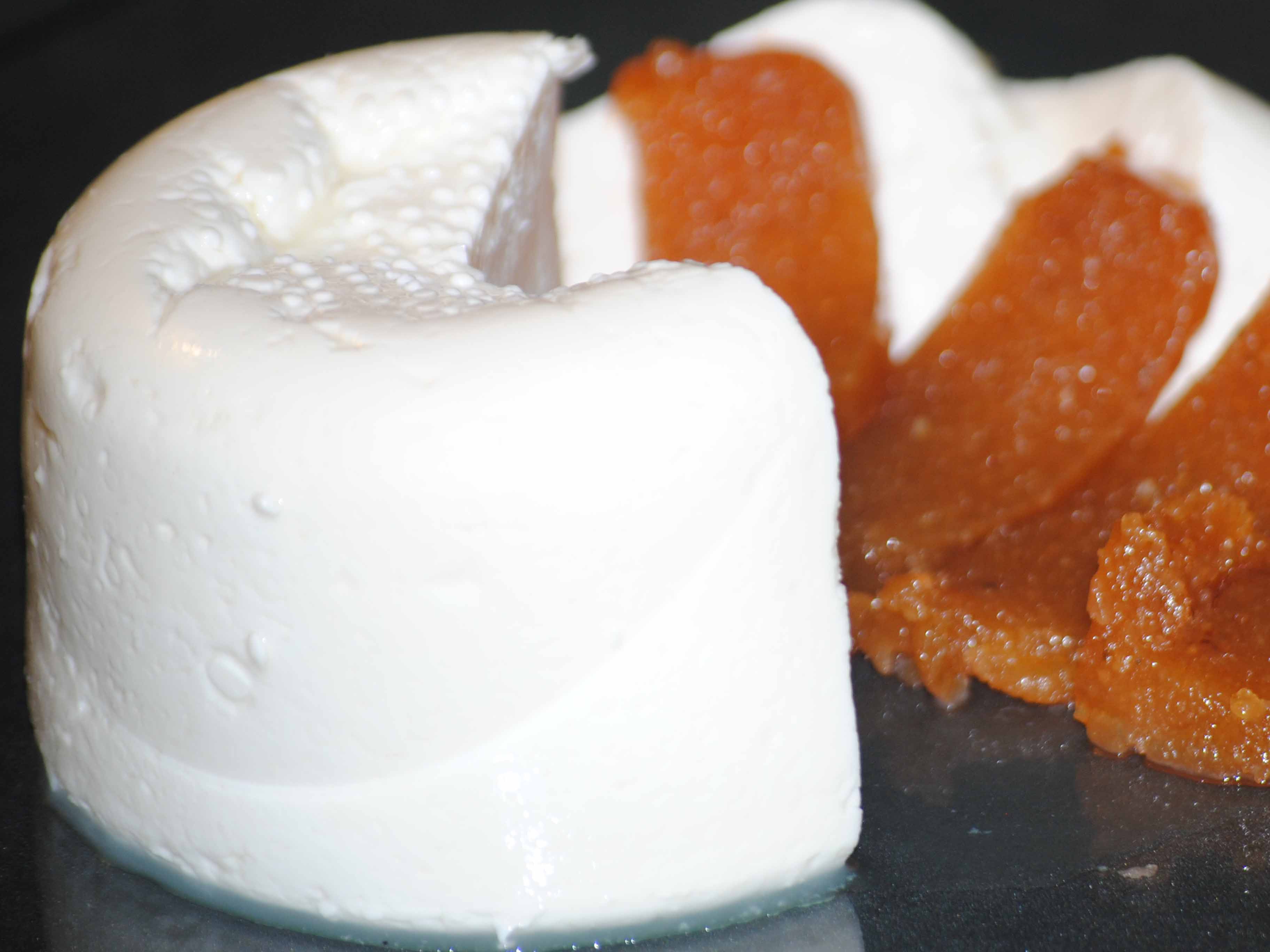 queso fresco con membrillo